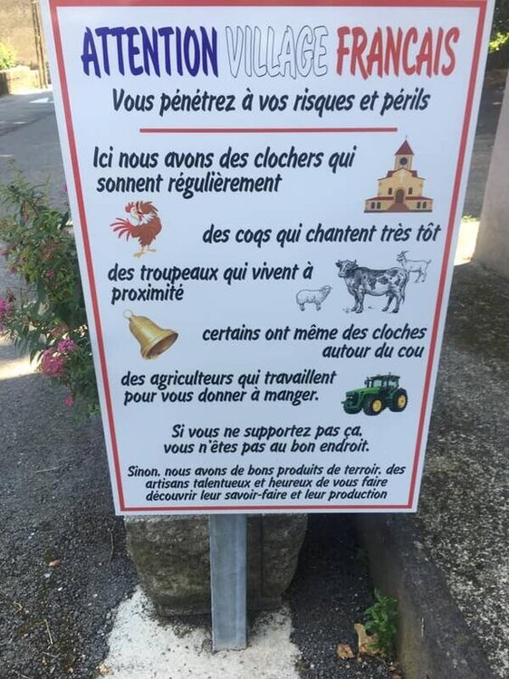 panneaux-Saint-andre-de-Valborgne.jpg